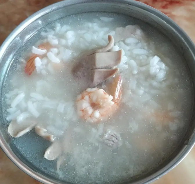 脸上长斑吃什么调理 五种祛斑食物吃出光滑肌肤