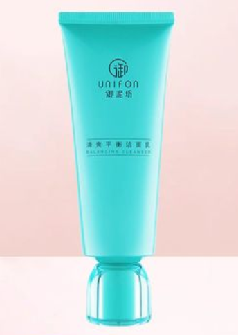 御泥坊洗面奶怎么样 御泥坊洗面奶适合学生用吗