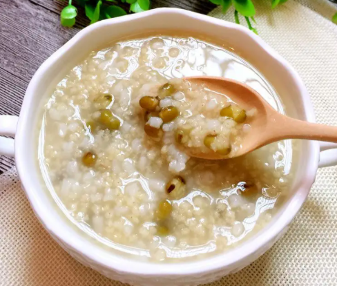 绿豆小米粥的做法