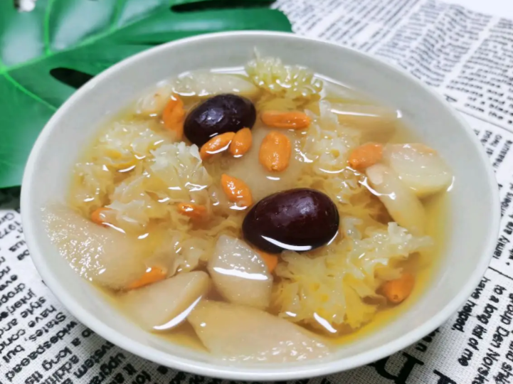 雪梨银耳汤功效有哪些