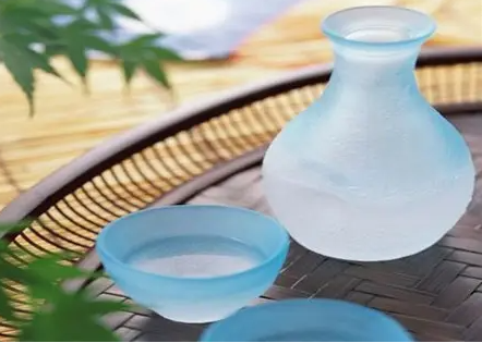 男生快速美白的方法 每天早上洗脸