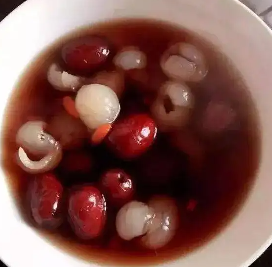 面部暗黄怎么调理 补充铁与叶酸