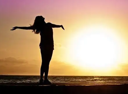 女人6种皮肤保养的方法 保持心情愉快