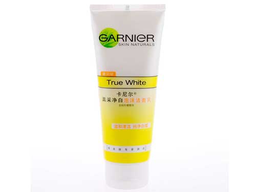先涂防晒还是隔离霜