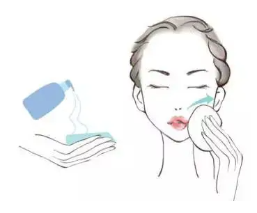 秋天皮肤应该如何保养 在室内使用加湿器