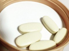 牛初乳咀嚼片有什么功效