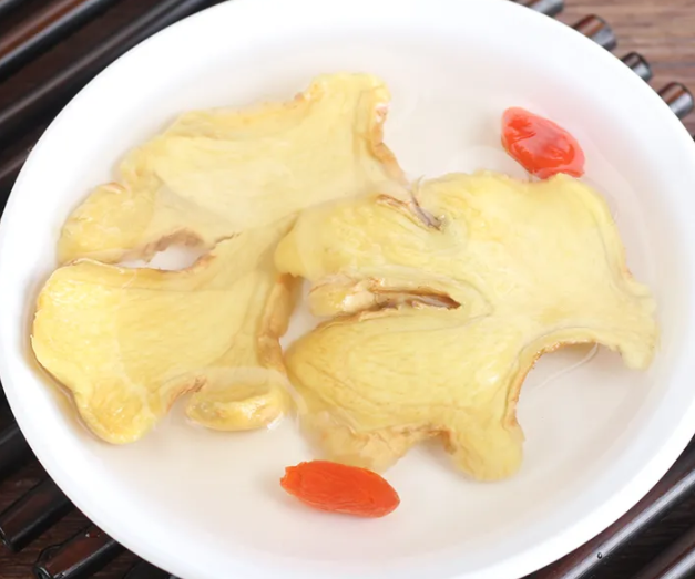 生姜片敷脸真的能去痘印吗