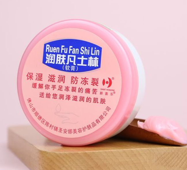 润肤凡士林软膏 凡士林的作用