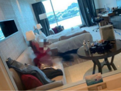 某航空人渣飞行员将空姐不雅照流出，只因欲求不满