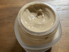 粉底膏怎么用