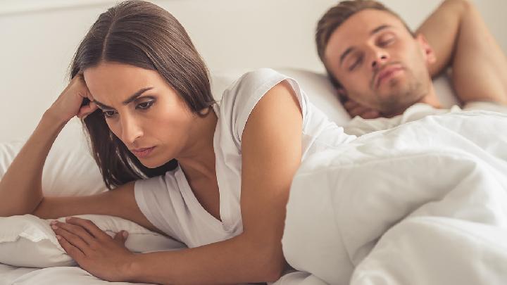 女秘书与老总一夜情后还是秘书