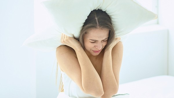 想听女生聊自己第一次的感觉  会更快乐更性奋