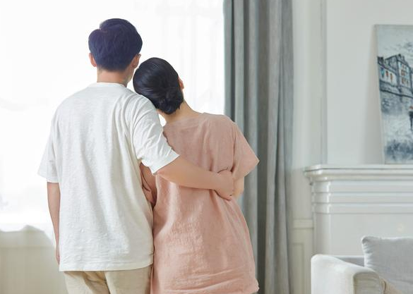性高潮时女性私处潮水喷涌