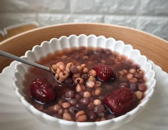 红豆薏米粥 