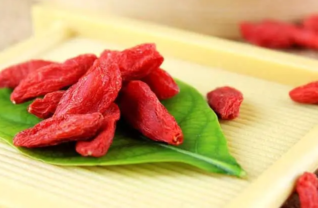 枸杞子的功效 枸杞哪三种人不能吃