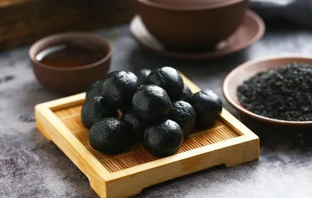 六味地黄丸的功效与作用适宜年龄 六味地黄丸一天吃几次