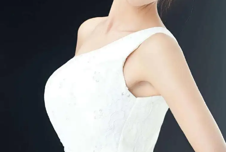 如何丰胸肥臀 简单五招打造完美曲线身材