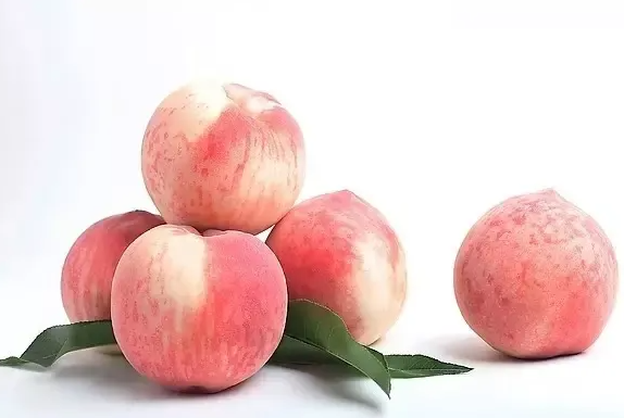 不能和桃子一起吃的食物是什么 桃子有哪些功效与作用