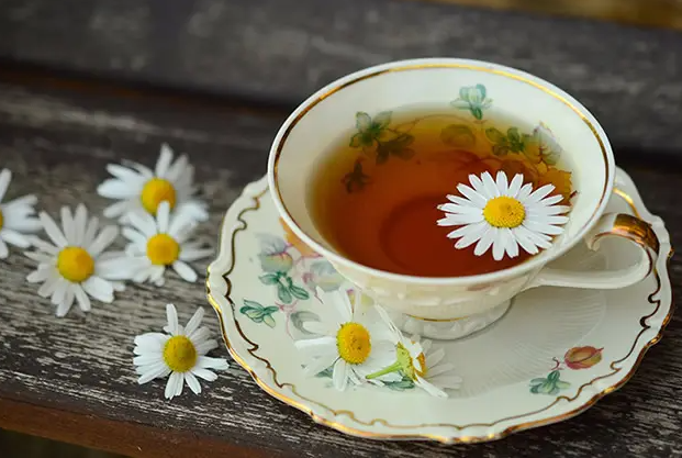 菊花和什么搭配最好 喝菊花茶的好处有什么