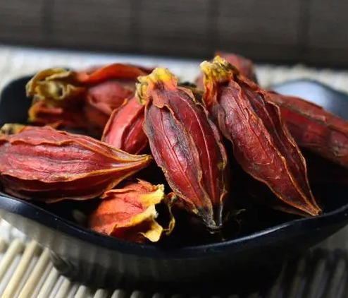 栀子花可以泡水喝吗 栀子花的功效是什么