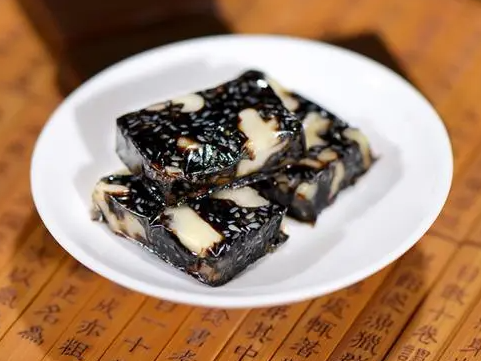 固元膏的功效与作用 不适宜吃固元膏的七类人群介绍