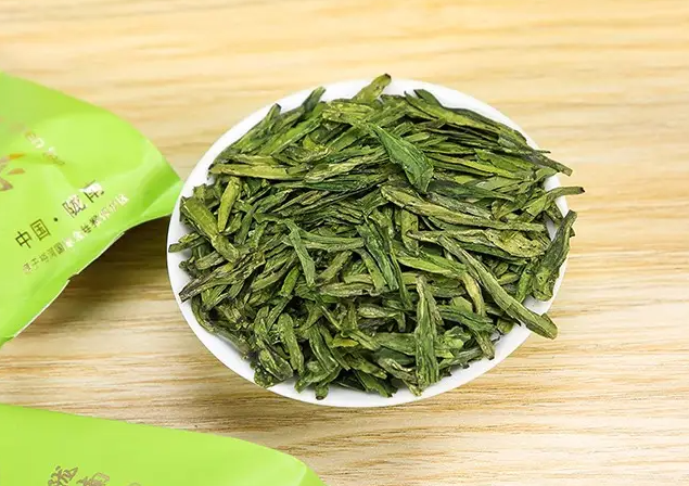 绿茶有什么功效 女人每天喝绿茶好吗