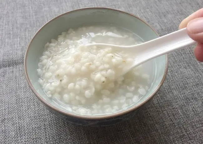 怎么吃薏米减肥效果好呢 晨跑怎样才能达到减肥的效果