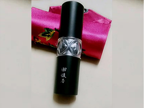 谢馥春口红可以吃吗