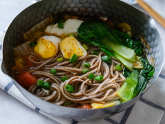 减肥菜谱：杂蔬热汤面