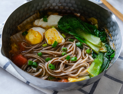 减肥菜谱：杂蔬热汤面