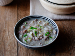 减肥菜谱：瘦肉糙米粥