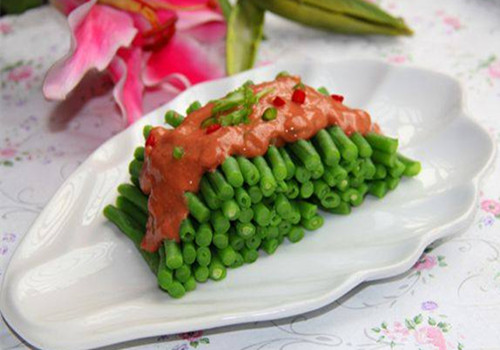 减肥菜谱:腐乳豆角 减肥菜谱:腐乳豆角
