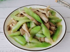 减肥菜谱：蚝油丝瓜蘑菇
