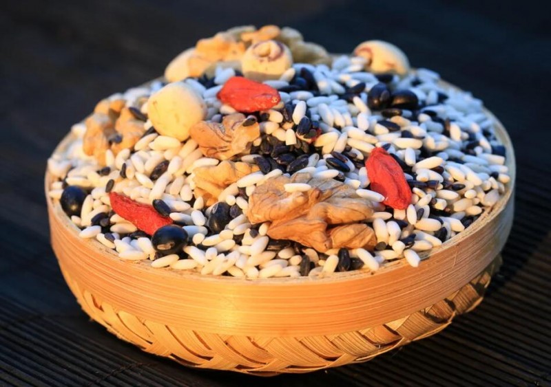 经期吃什么减肥排毒快？经期减肥从饮食下手