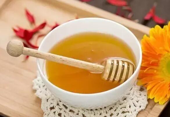 DIY瘦脸面膜 瘦出瓜子小脸