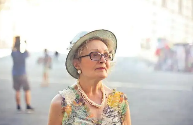 如何看待老夫少妻性生活是否和谐？