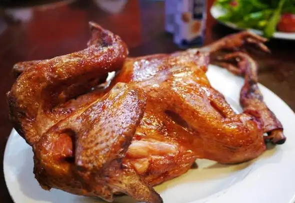 节食减肥危害大揭秘 别用健康换身材