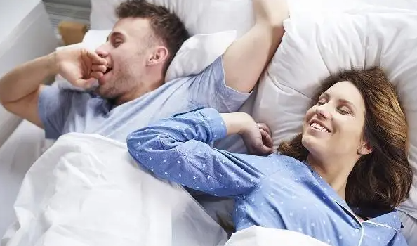 经期快结束时可以戴套同房吗 经期同房会导致怀孕吗