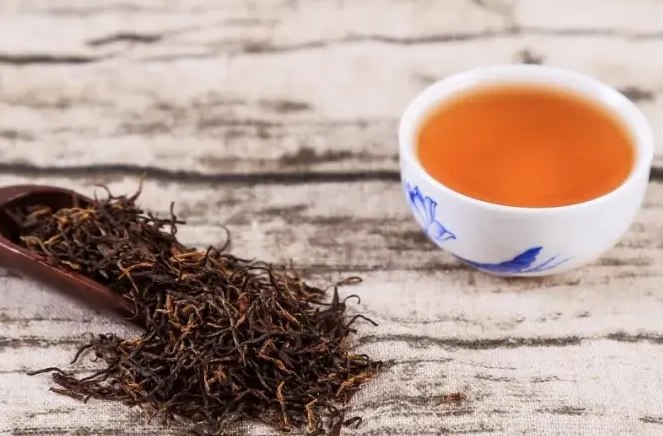 如何自制春季减肥茶
