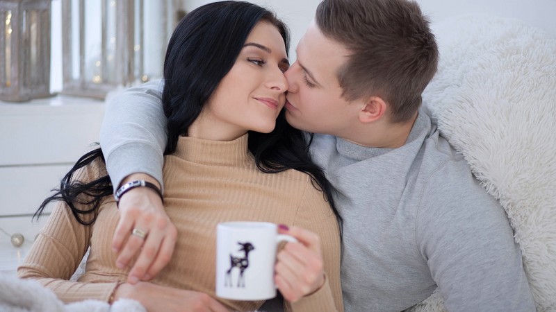 老婆怀孕了可以有性生活嘛(性行为会伤害胎儿吗)