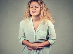 夫妻之间性生活一个月几次属正常（夫妻之间性生活的频率）