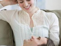 女人如何激起男人的性趣（女人怎么吸引男人）