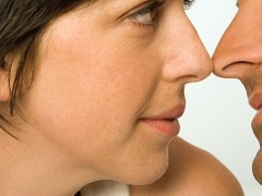 盘点六种另类夫妻情趣“催化剂”