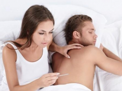 男性生殖器让美女看到（男生看美女可以增长寿命）