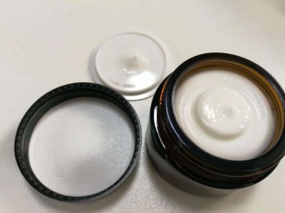 疼痛膏小白膏招商代理 疼痛膏自发热OEM贴牌